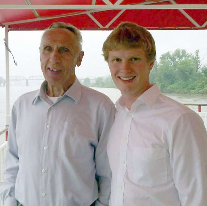 48366386_2229548920592003_7782050036736589824_n (1)