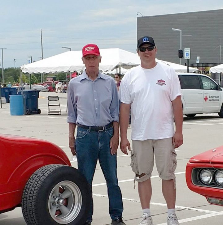 48369065_2381649275241311_2360404113373528064_n